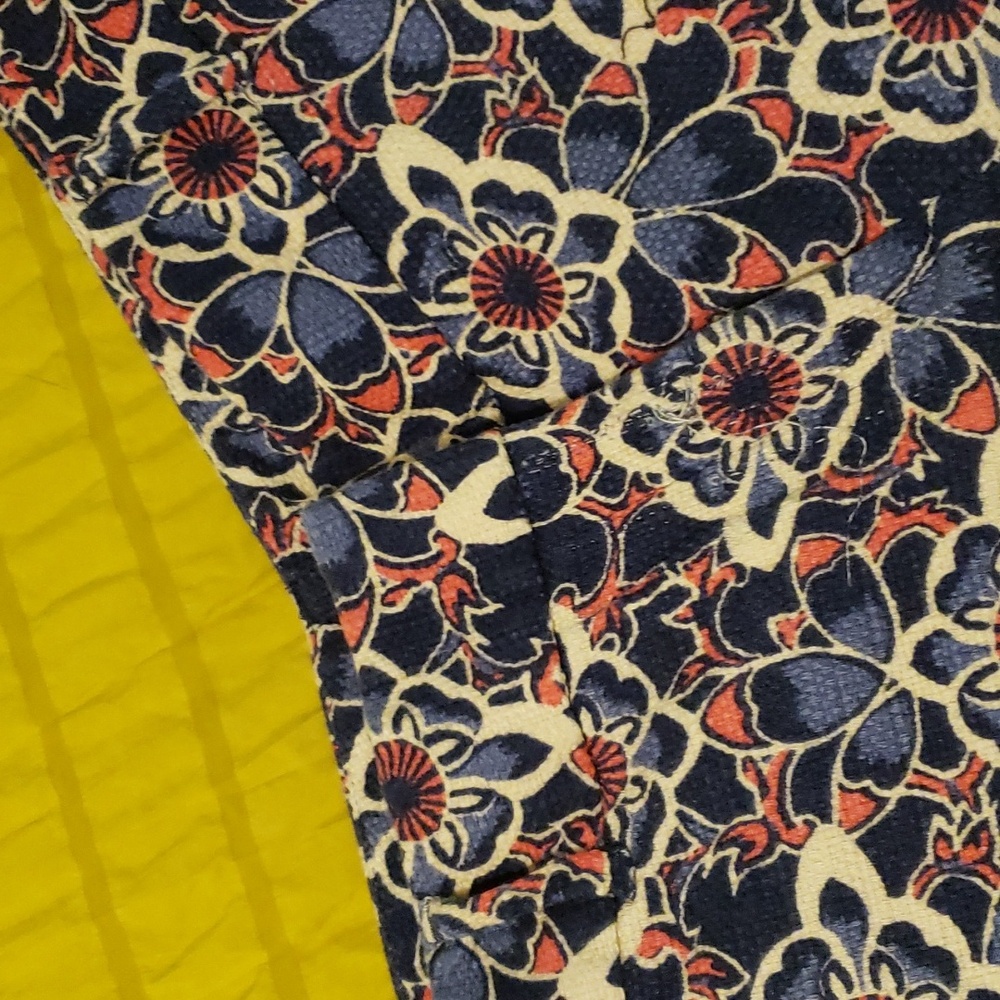 Loft Shorts - Picture 2 of 11